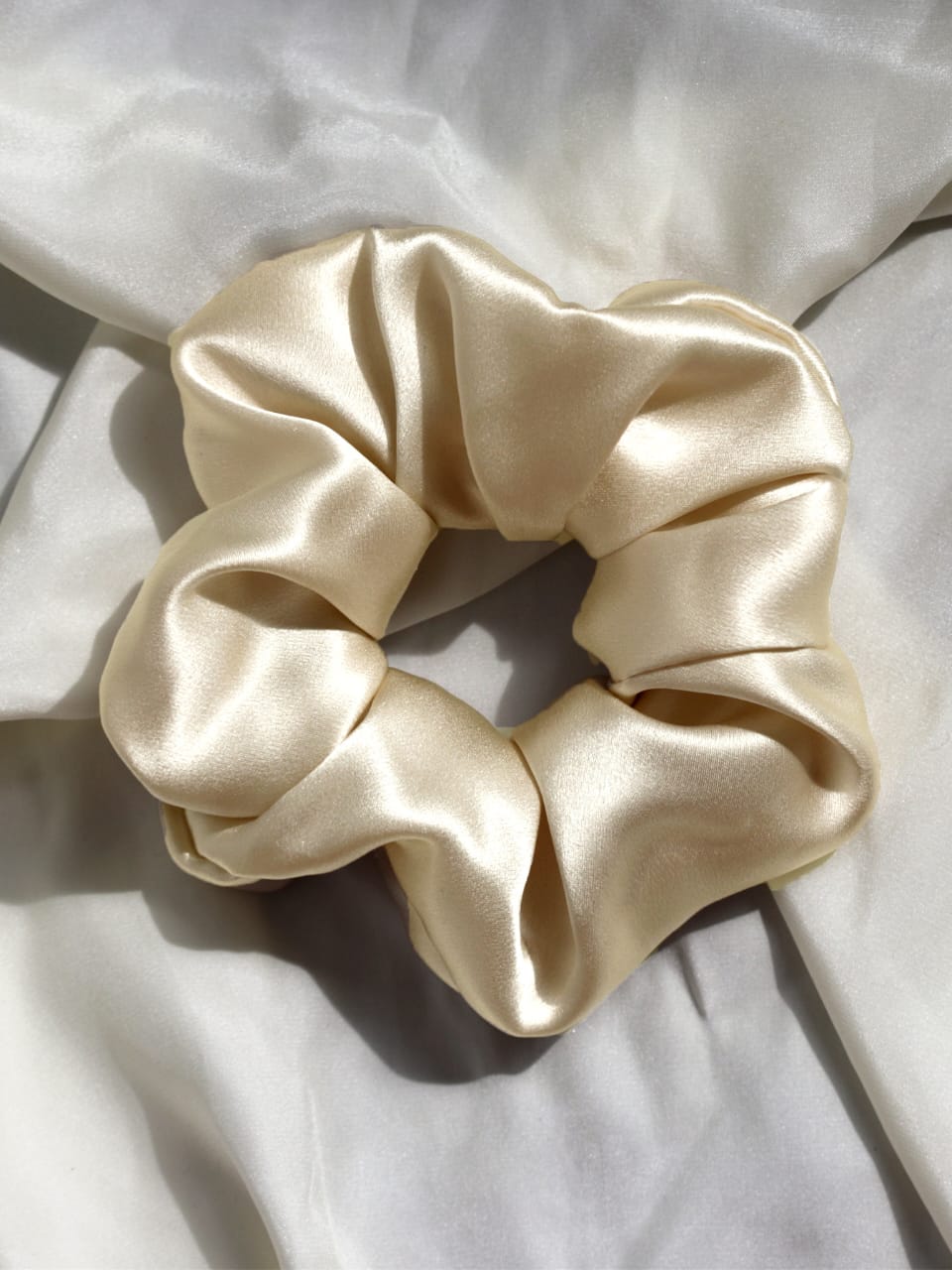 Champagne mulberry silk scrunchie